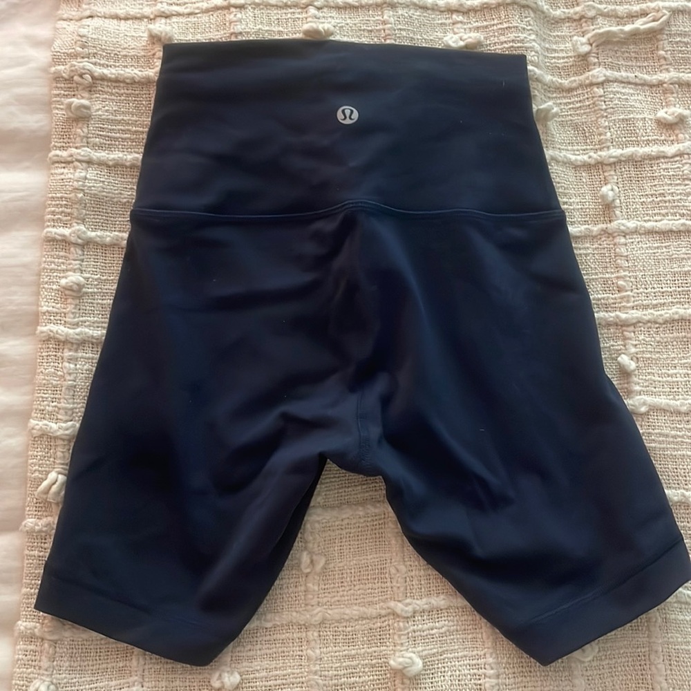 LuluLemon Align Navy 6” Biker Short